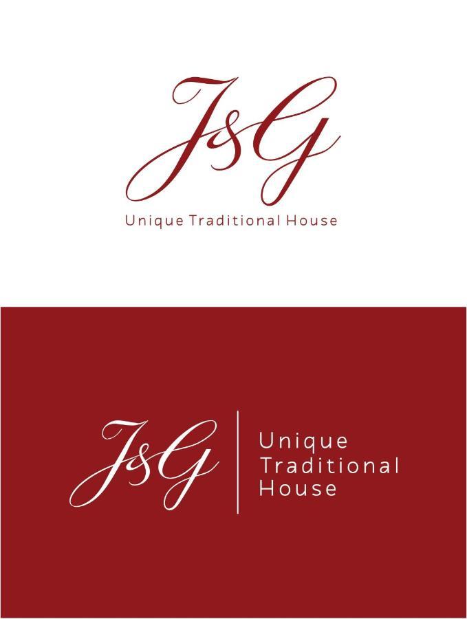 Unique Traditional House, Hosted By J&G Tiranë Luaran gambar